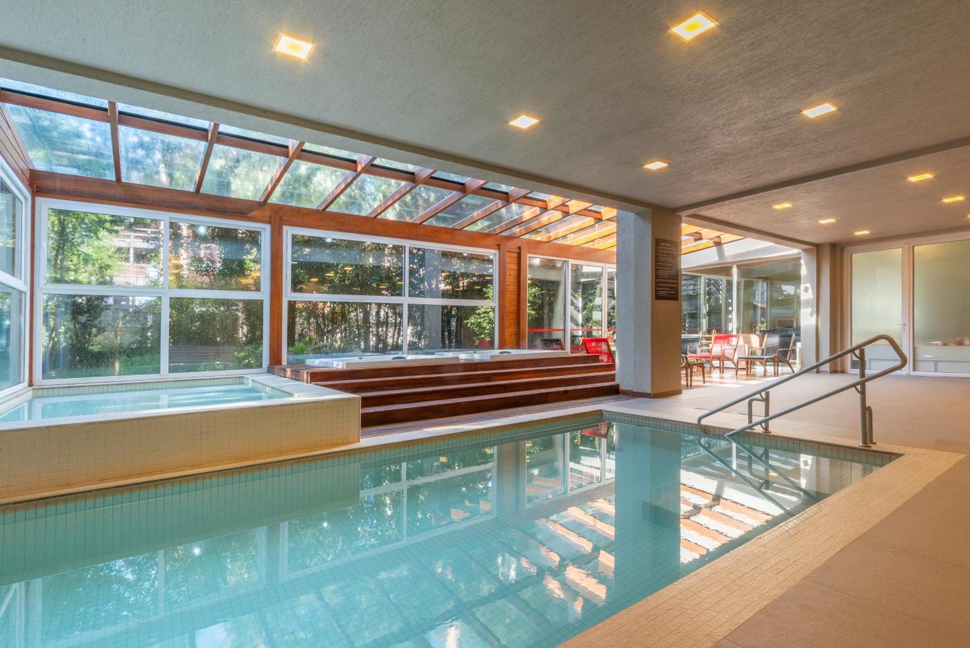 Hotel Laghetto Stilo Borges Gramado Extérieur photo The swimming pool