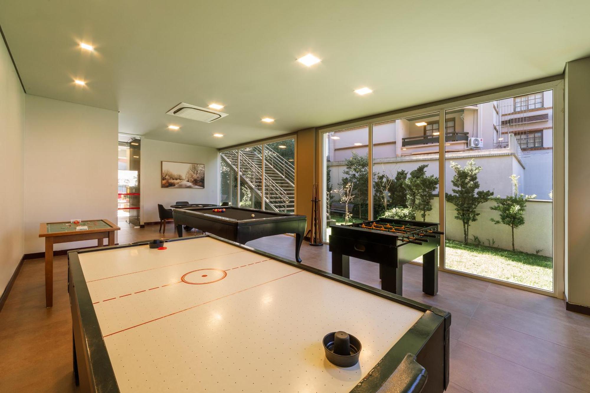 Hotel Laghetto Stilo Borges Gramado Extérieur photo The game room